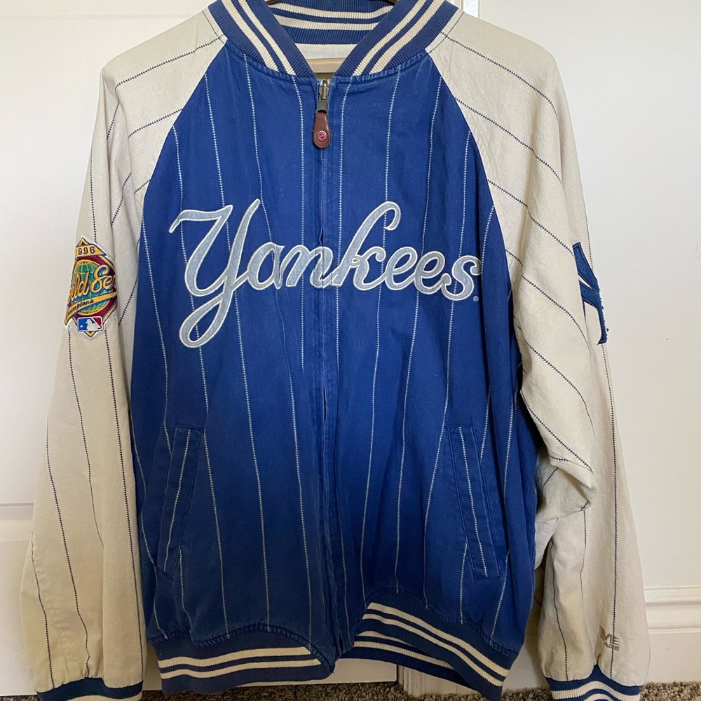 Vintage 1996 World series Yankees jacket (SOLD ON CURTSY)